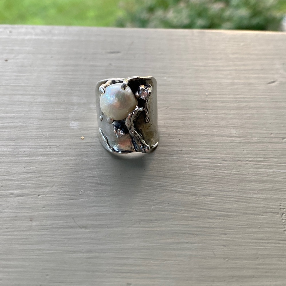Sterling silver & pearl ring